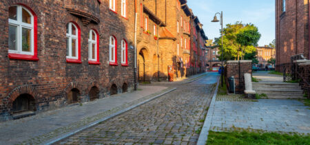 katowice-czerwone okna