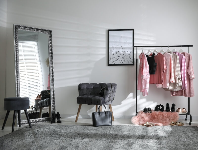 pokój nastolatki w stylu glamour