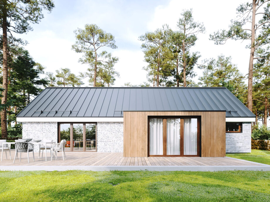 Nowoczesny dom z oknami PRISMATIC w kolorze orzech